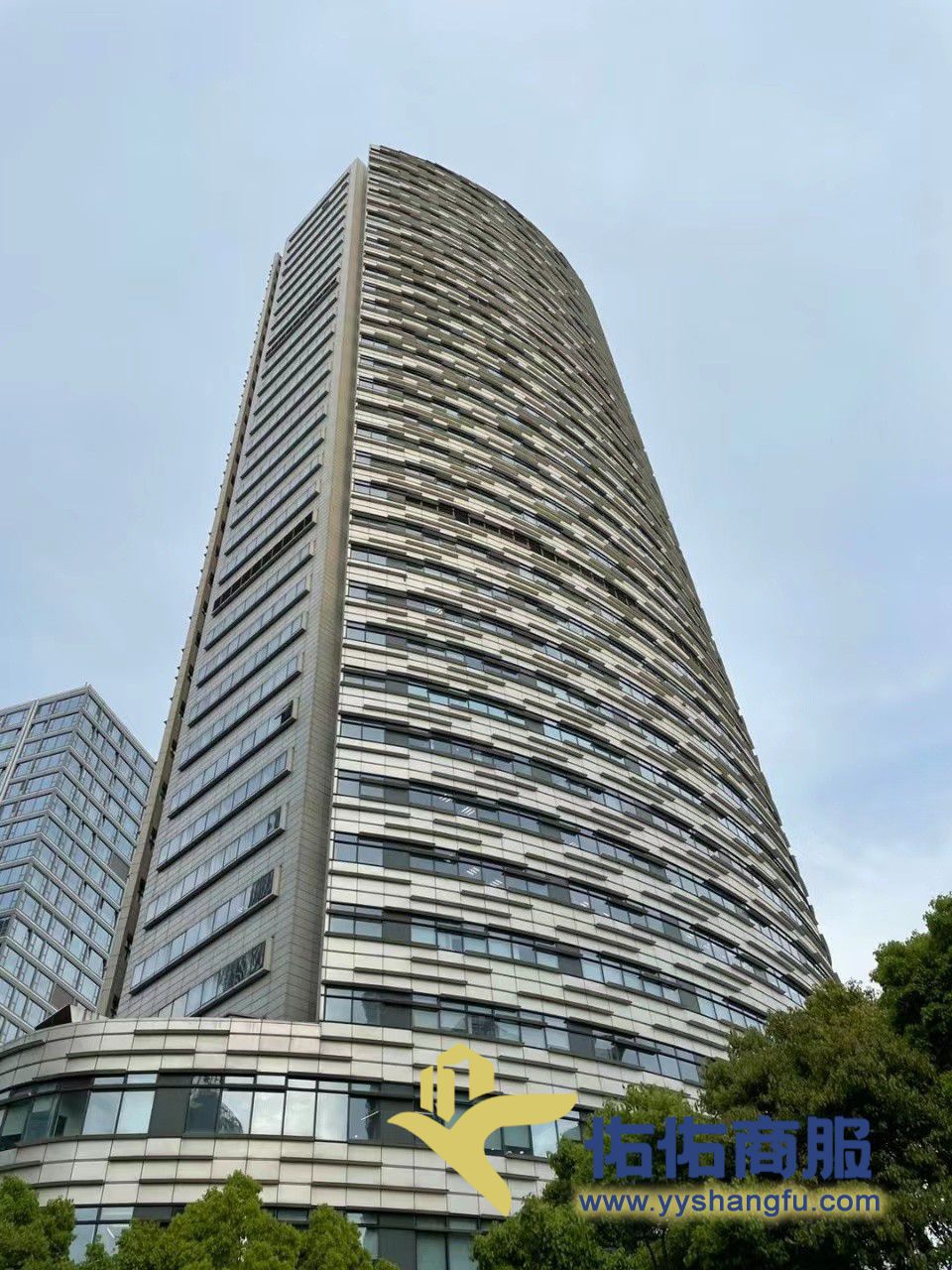 丰盛创建大厦